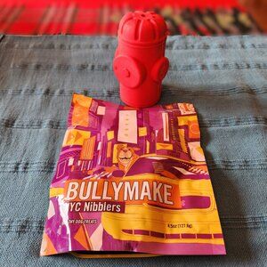 BULLYMAKE Dog Rubber Power Chew & Treat Set – Fire Hydrant - NEW
